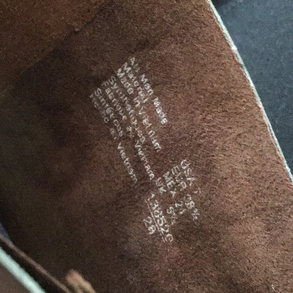 American Eagle Wedge Sandals - Picture 10 of 10